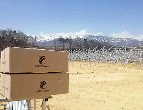 A világ vezető ferdetetős napelemes rögzítőrendszer-beszállítóját keresi? Miért emelkedik ki a Landpower?
